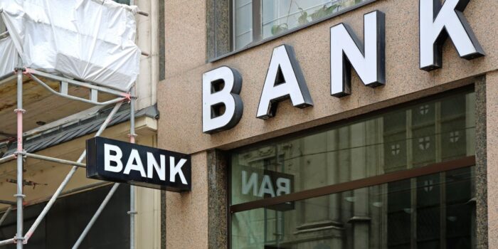 breakdown of details around bank cleaning services in DFW